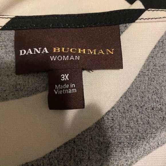 Dana Buchman Zebra Black/Cream 3/4 sleeve blouse, size 3X - Picture 3 of 3